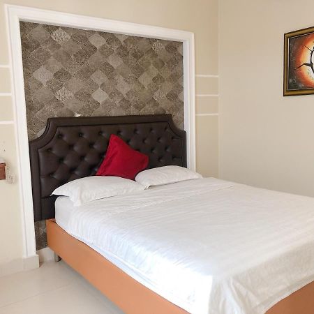 Royal Hotel Bandar Ho Chi Minh Luaran gambar
